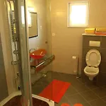 House Merlin Apartament *