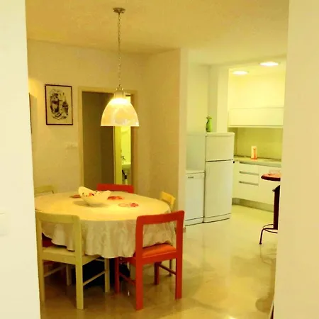 House Merlin Apartment